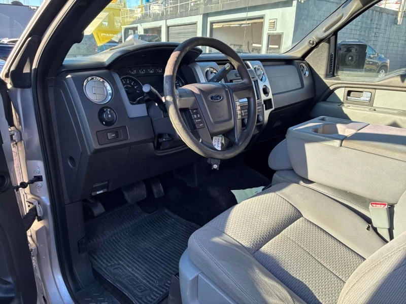 Ford F150 * 4WD SuperCrew * CARFAX * БЕЗ ПЪРВОНАЧАЛНА ВНОСКА, снимка 5 - Автомобили и джипове - 53179538