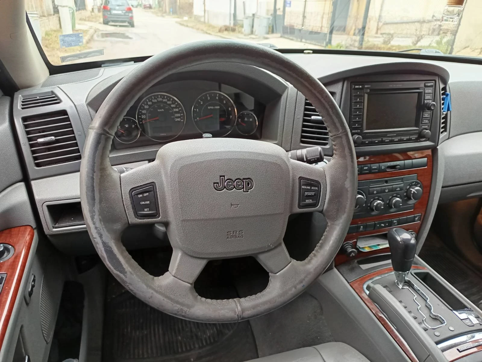 Jeep Grand cherokee  - изображение 3