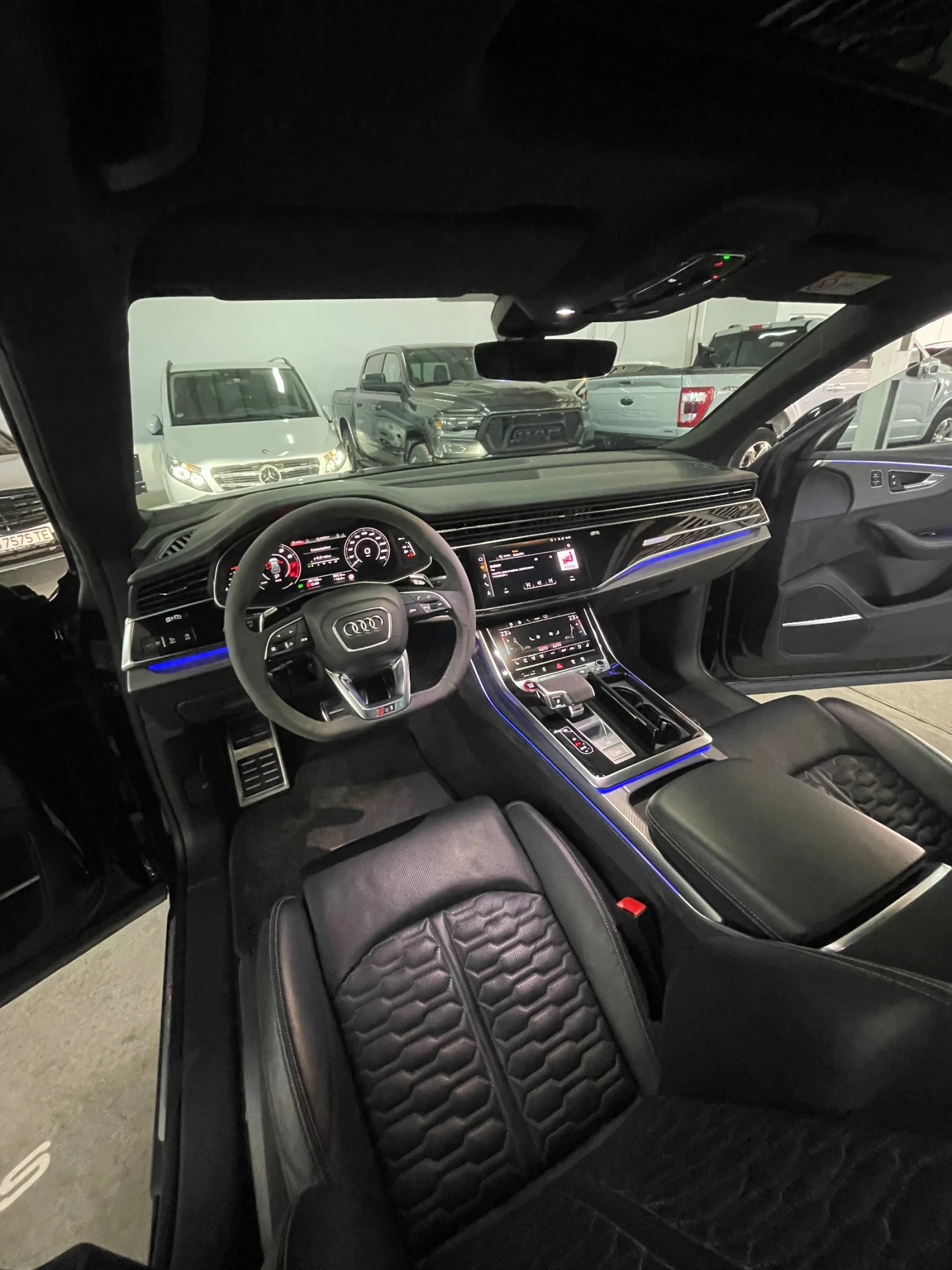 Audi RSQ8 B&O//360//, Matrix//!!! | Mobile.bg   16