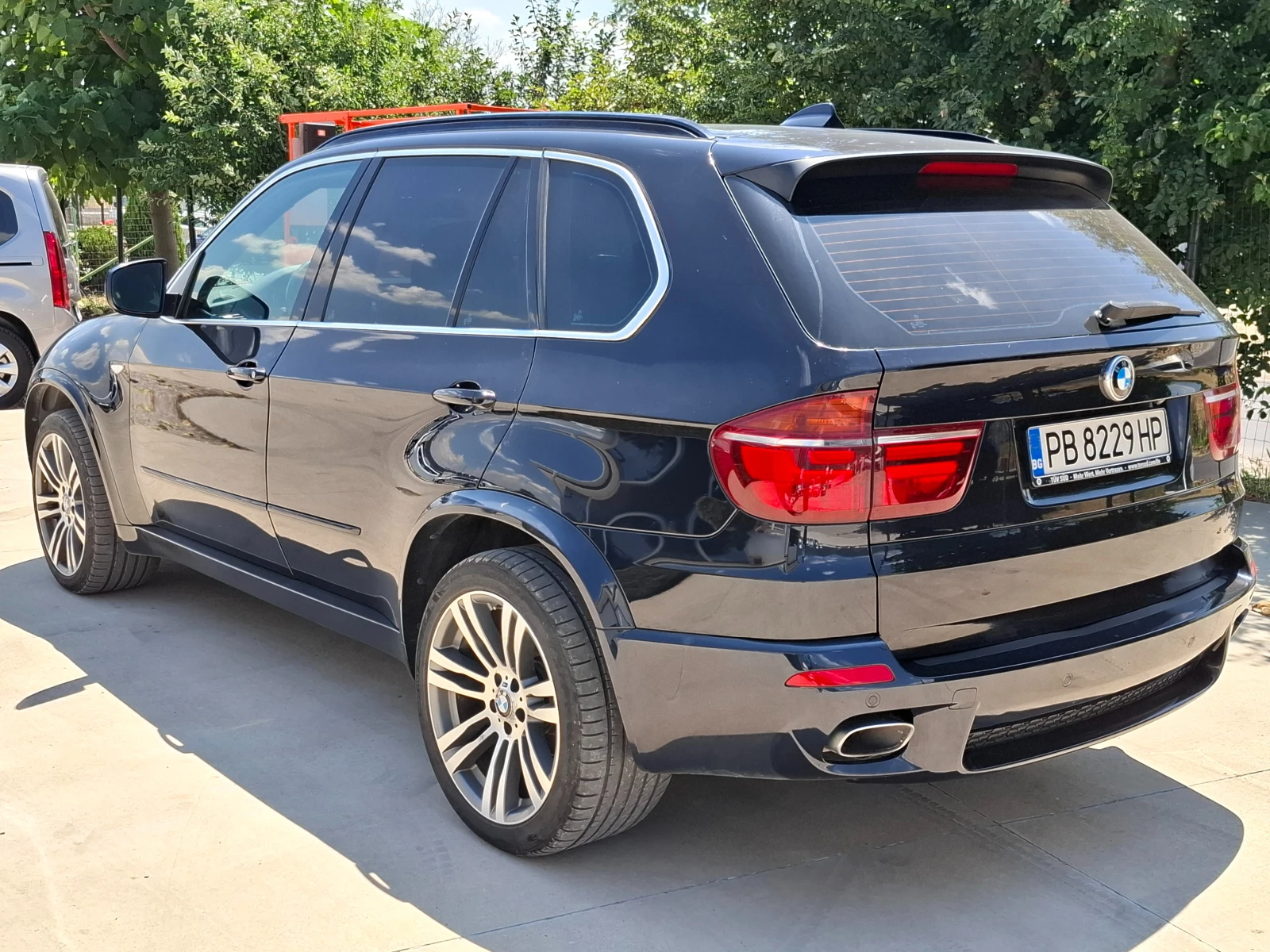 BMW X5 M-pack/4.0D/HeadUP/Вакум/ПодгревX-drive/360Кам - изображение 2