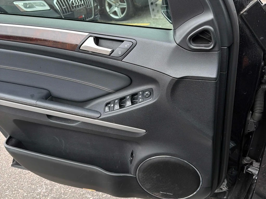 Mercedes-Benz GL 350 350 BlueTEC  CARFAX | Mobile.bg � ����������� 17