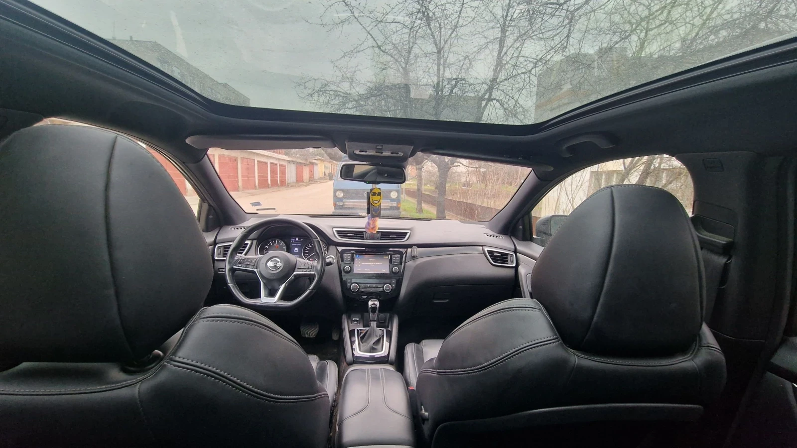 Nissan Qashqai, снимка 3 - Автомобили и джипове - 53937735