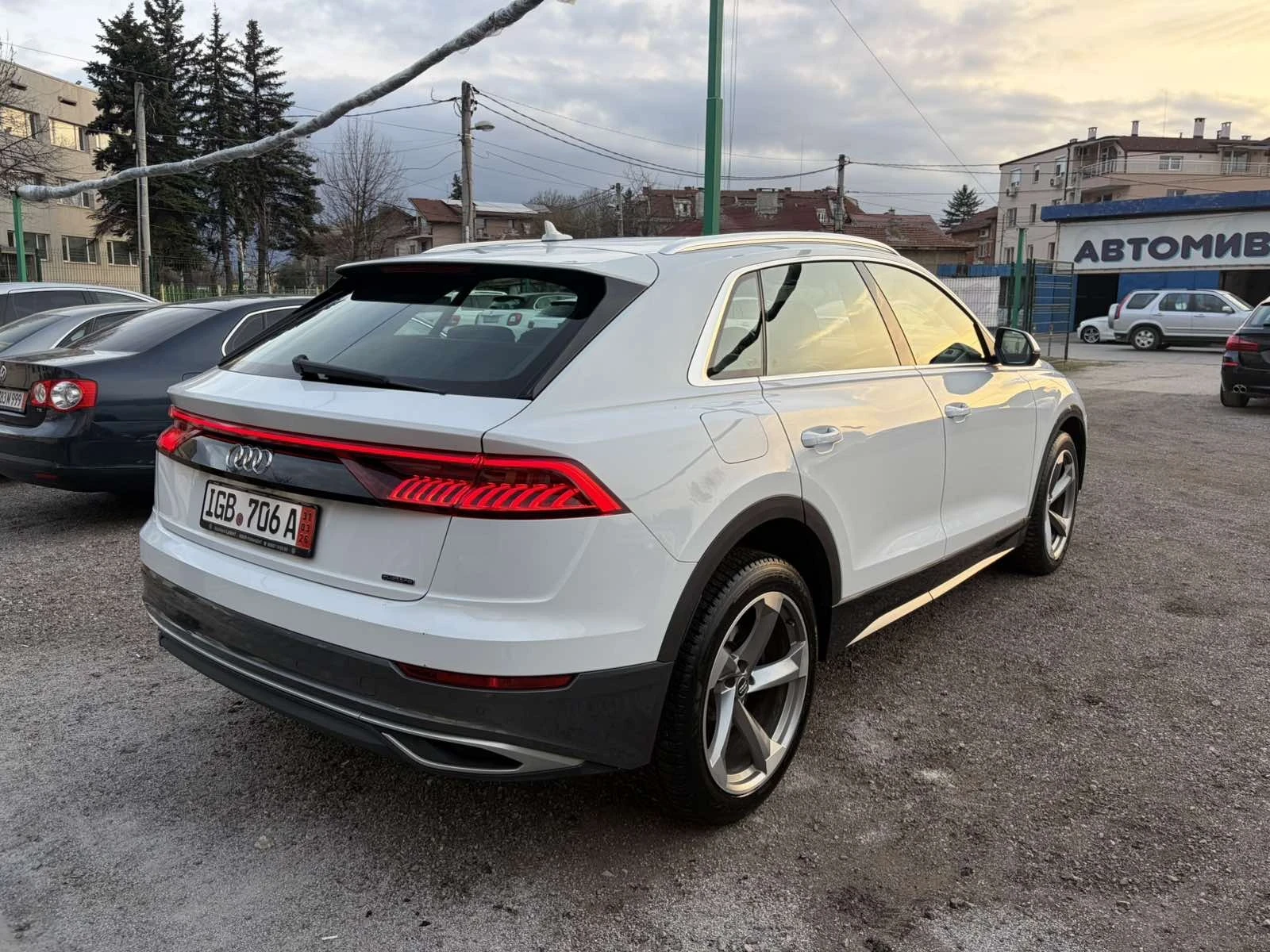 Audi Q8 50TDI/QUATTRO/B&O, снимка 5 - Автомобили и джипове - 53967932