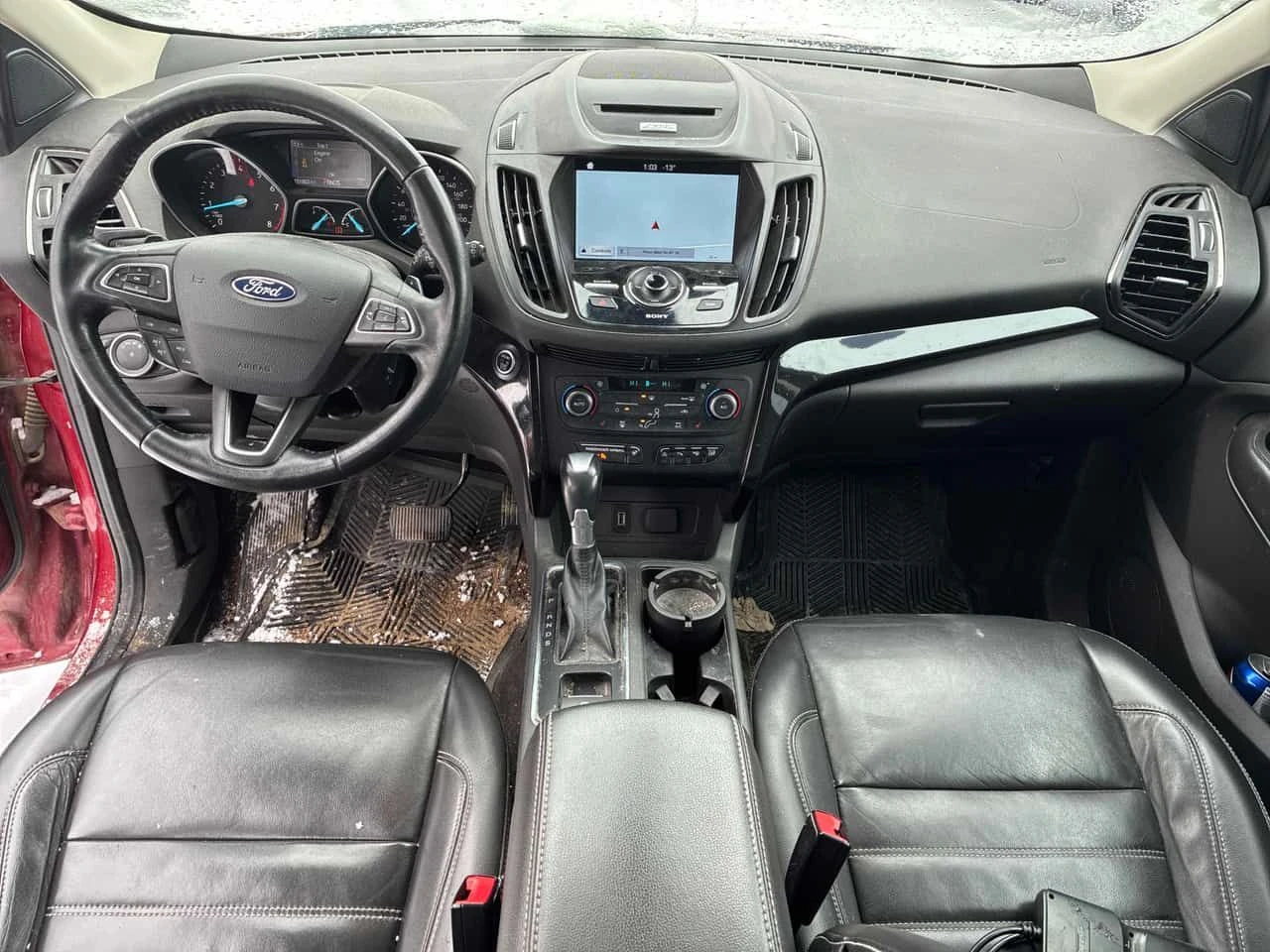 Ford Escape * TITANIUM * * KEYLESS GO* * KEYLESS ENTRY* , снимка 10 - Автомобили и джипове - 53999164