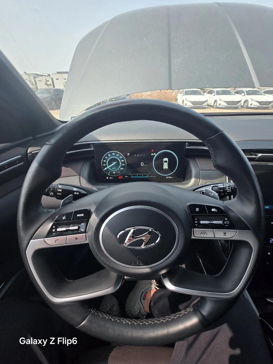 Hyundai Tucson 2.0 CRDI 4x4 - OЧАКВАН ВНОС, снимка 5 - Автомобили и джипове - 54617872