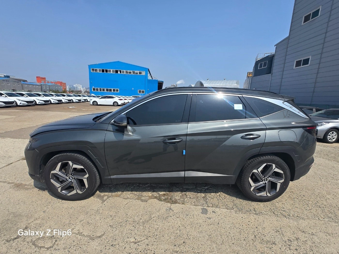 Hyundai Tucson 2.0 CRDI 4x4 - OЧАКВАН ВНОС, снимка 3 - Автомобили и джипове - 54617872