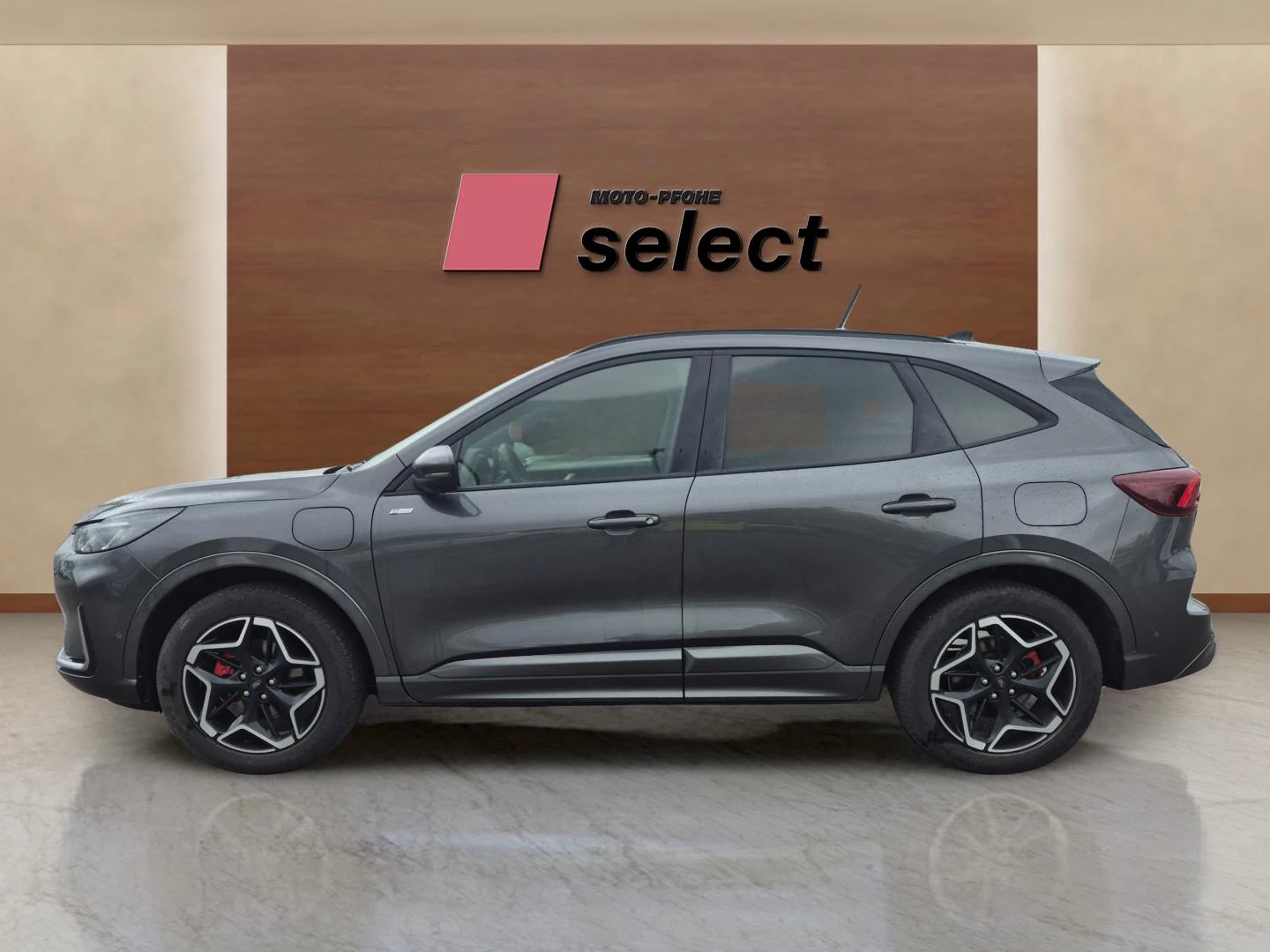 Ford Kuga 2.5 PHEV, снимка 8 - Автомобили и джипове - 54684108