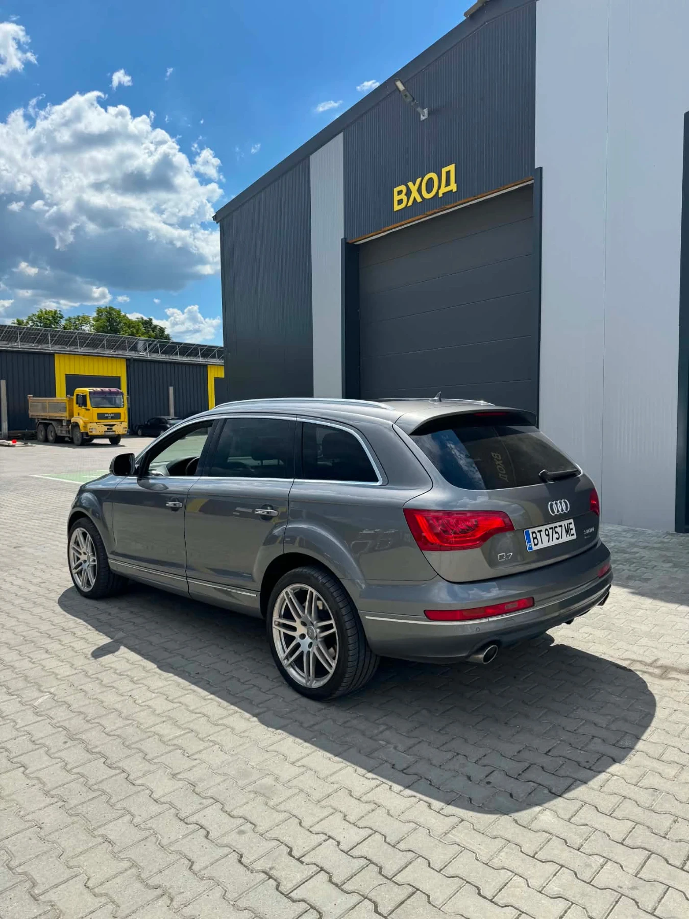 Audi Q7, снимка 5 - Автомобили и джипове - 55175479