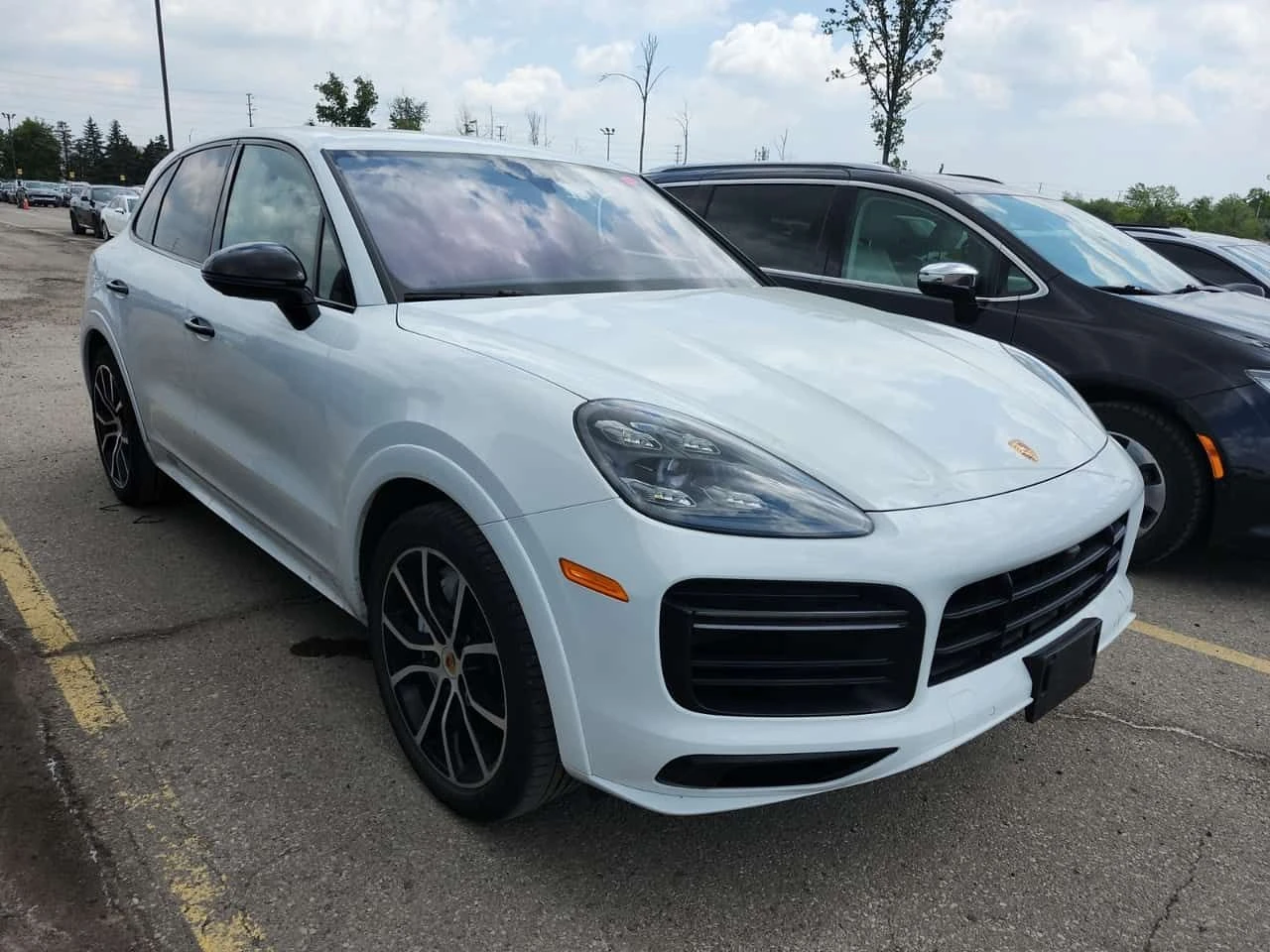 Porsche Cayenne * TURBO * CARFAX * БЕЗ ПЪРВОНАЧАЛНА ВНОСКА, снимка 2 - Автомобили и джипове - 55325132