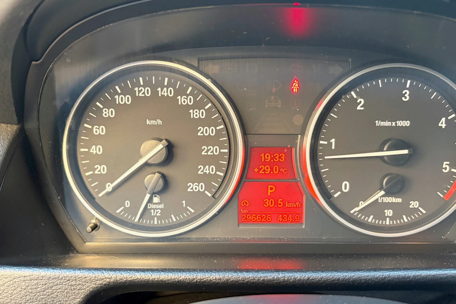 BMW X1 23d xDrive, снимка 17 - Автомобили и джипове - 55939363