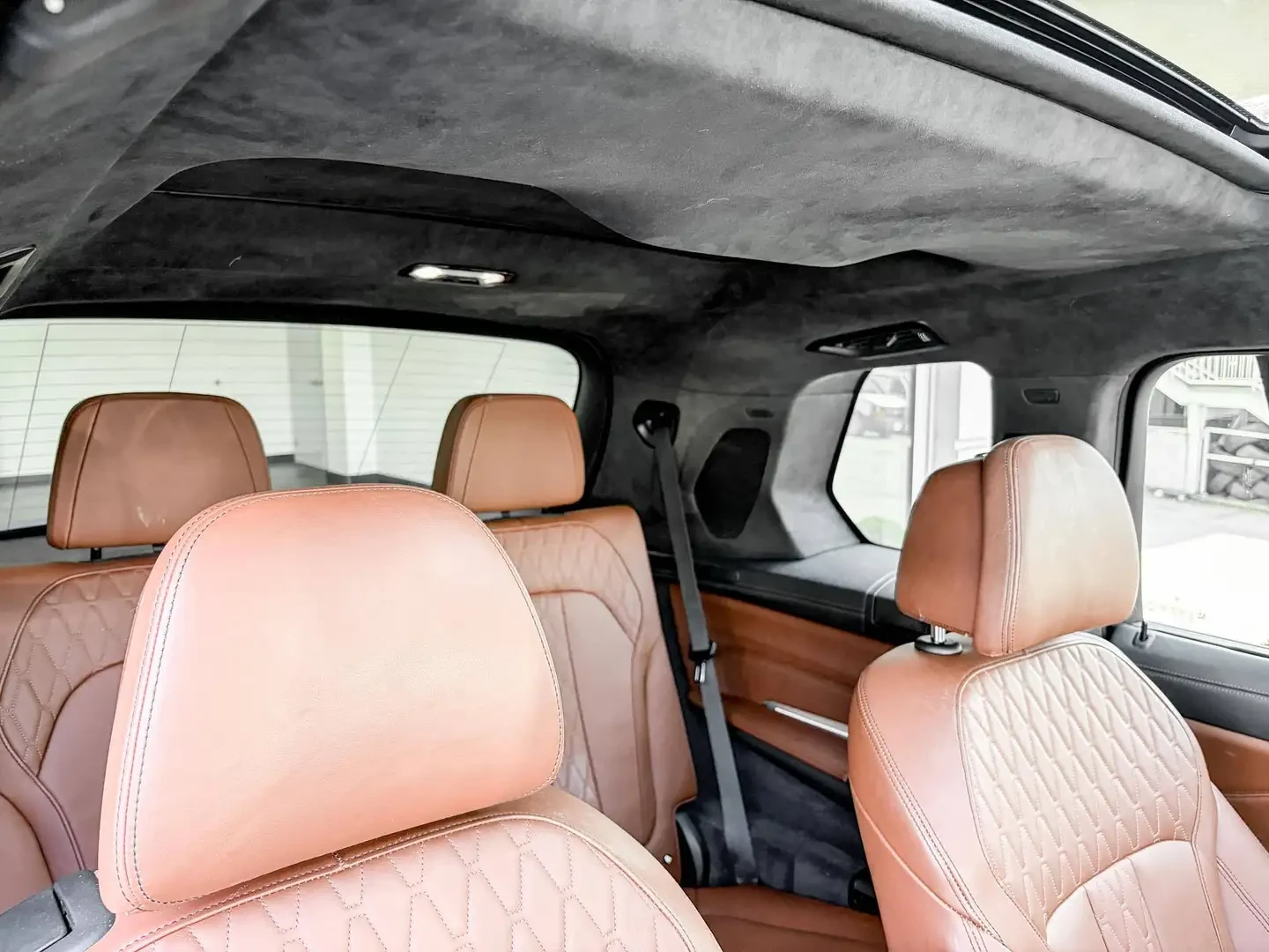 BMW X7 * 40i * Фиксирана цена до България * CARFAX * , снимка 14 - Автомобили и джипове - 56211509