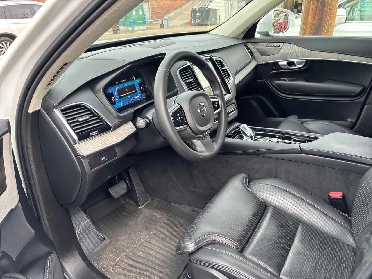 Volvo Xc90 * Ultimate Bright Theme * CARFAX * ����� �� ������ | Mobile.bg � ����������� 5
