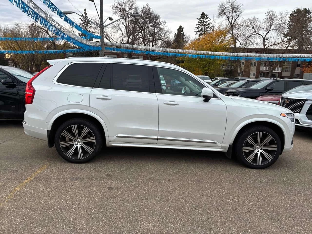 Volvo Xc90 * Ultimate Bright Theme * CARFAX * ����� �� ������ | Mobile.bg � ����������� 3