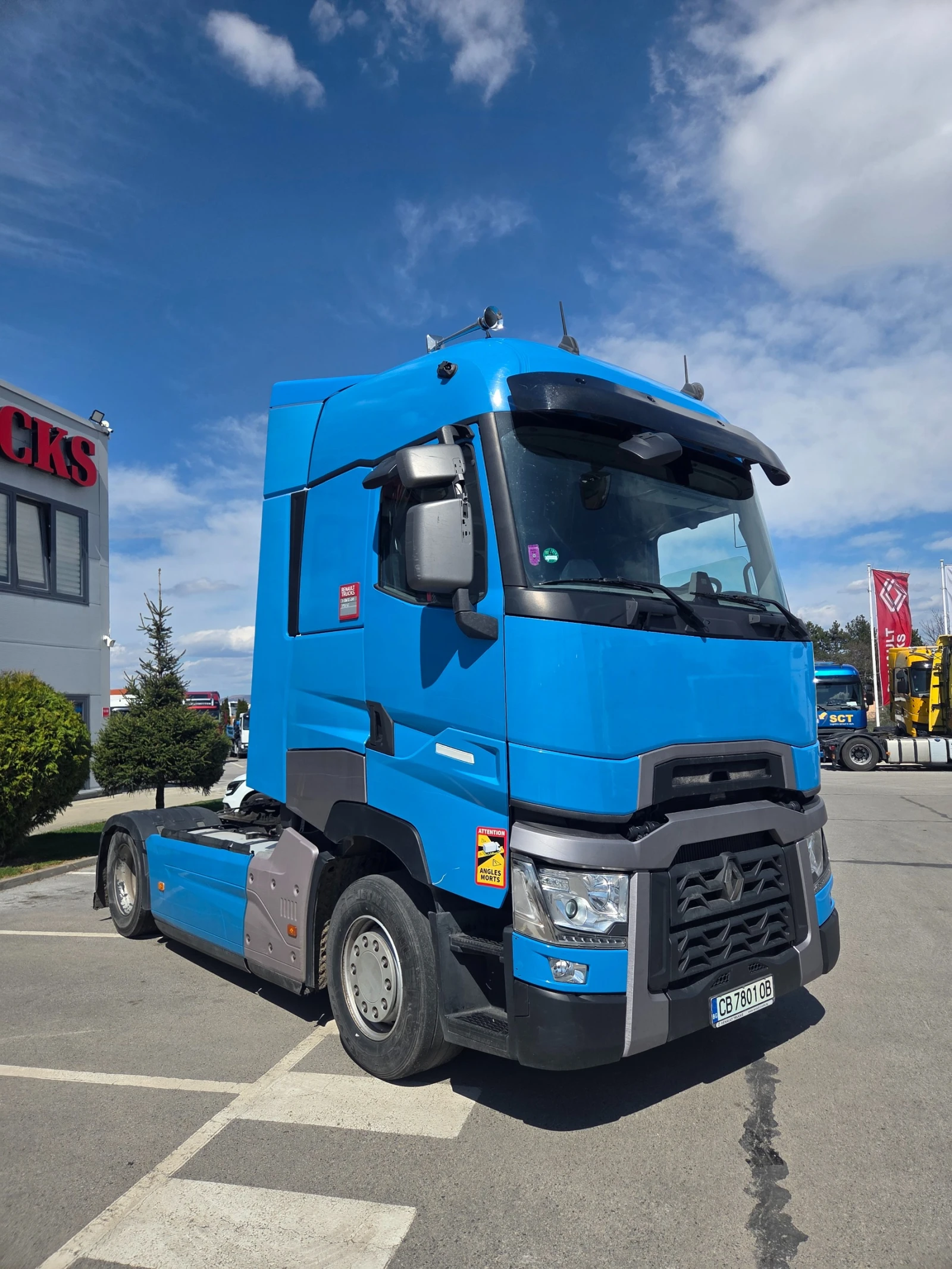 Renault T Стандартен, снимка 2 - Камиони - 54137216