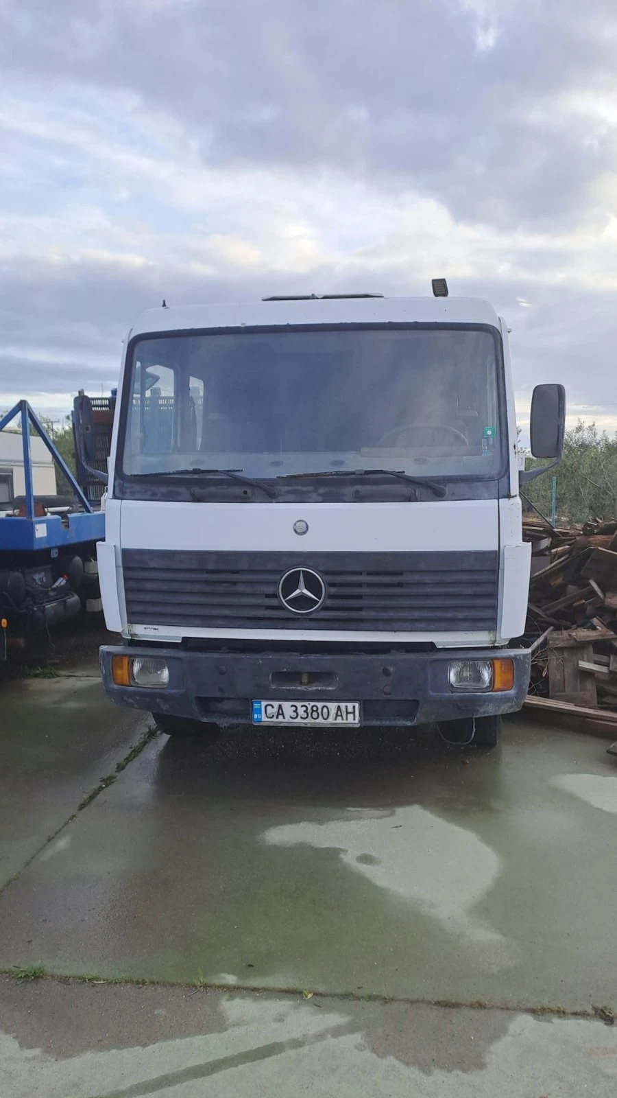 Mercedes-Benz 817 Самосвал 