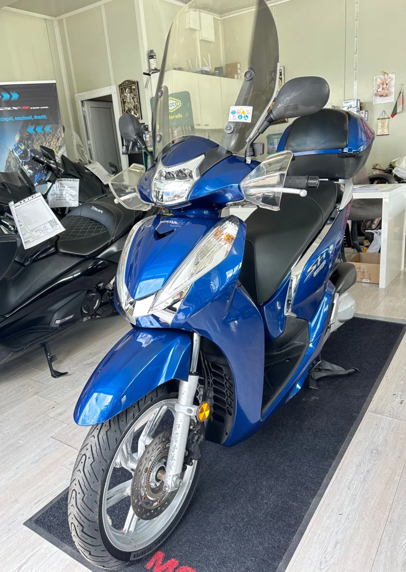 Honda Sh 300i ABS/LED 09.2016г., снимка 6 - Мотоциклети и мототехника - 51893767