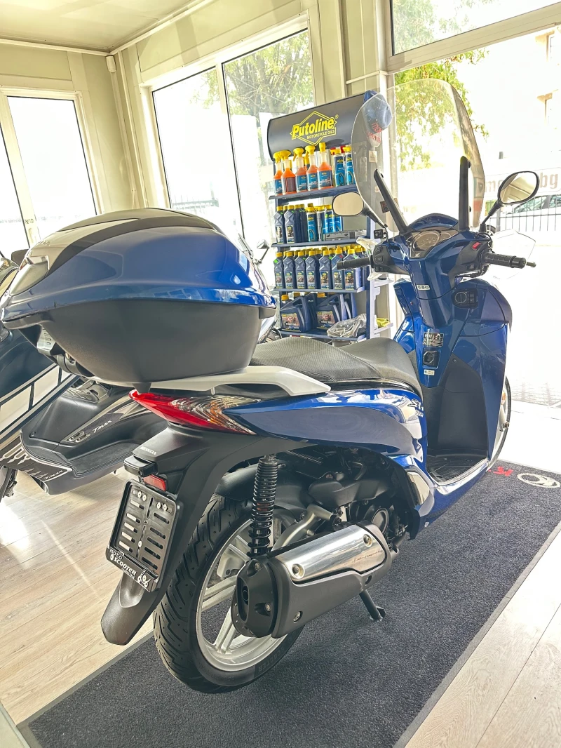 Honda Sh 300i ABS/LED 09.2016г., снимка 9 - Мотоциклети и мототехника - 51893767