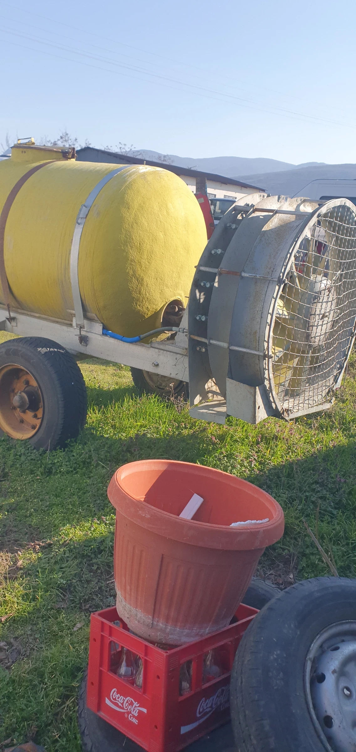 Пръскачка Друга марка, снимка 3 - Селскостопанска техника - 53736783