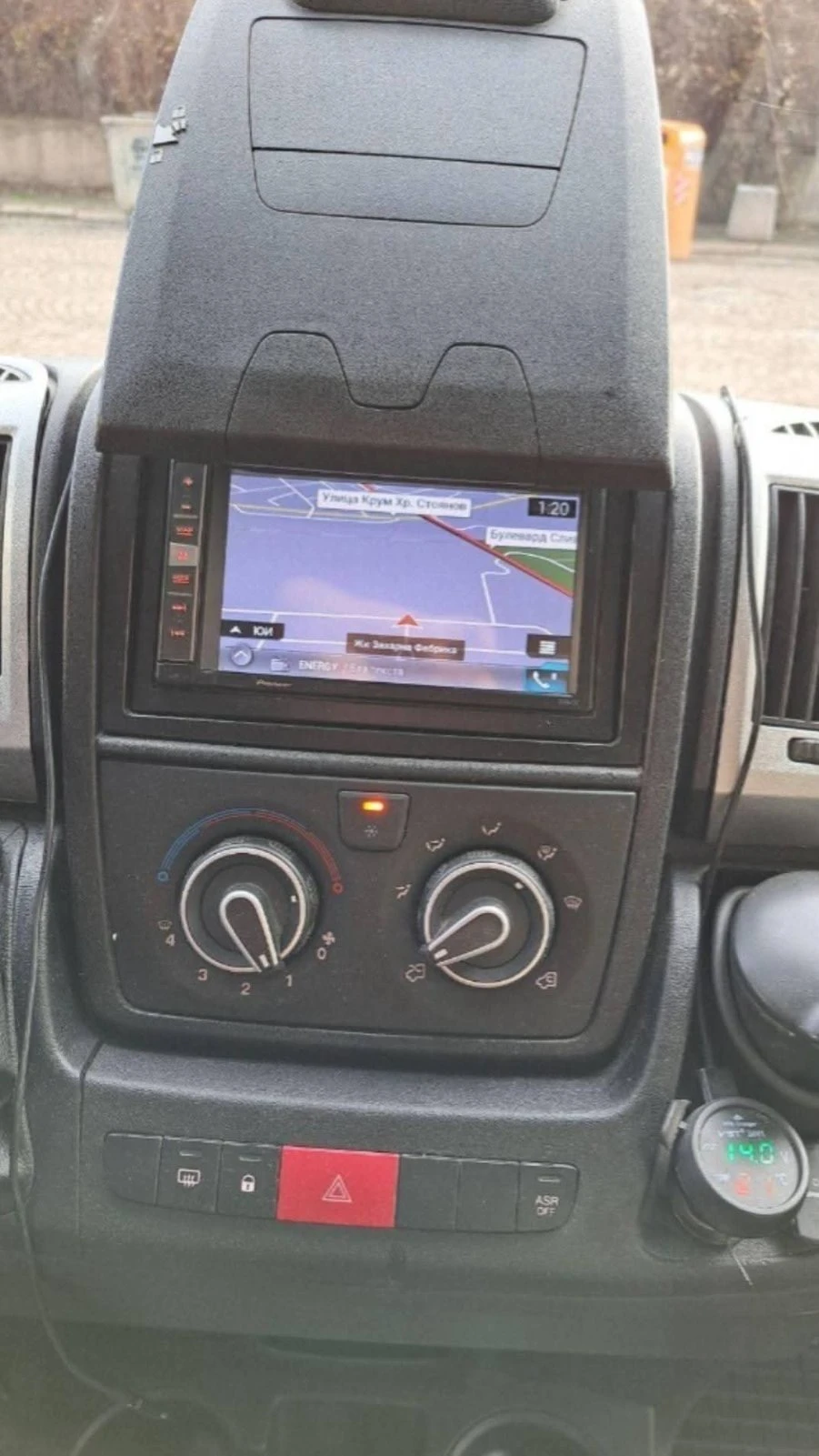 Кемпер Fiat Dukato, снимка 13 - Каравани и кемпери - 53944805