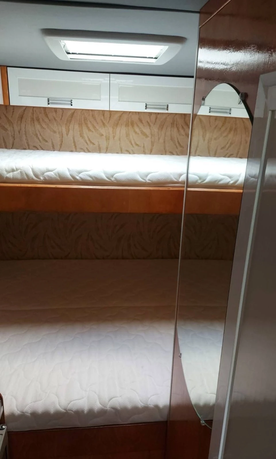 Кемпер Fiat Dukato, снимка 10 - Каравани и кемпери - 53944805