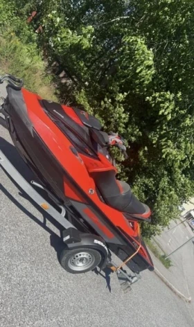      Bombardier Sea Doo RXT 300 RS