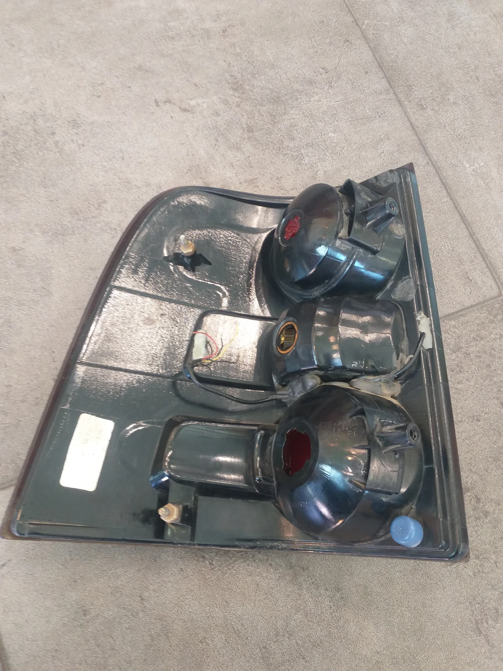 �������� ������� �� ���� ���������  | Mobile.bg � ����������� 3