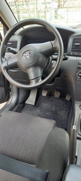 Toyota Corolla - 3900 € / 7627.74 лв. - 34289055 8