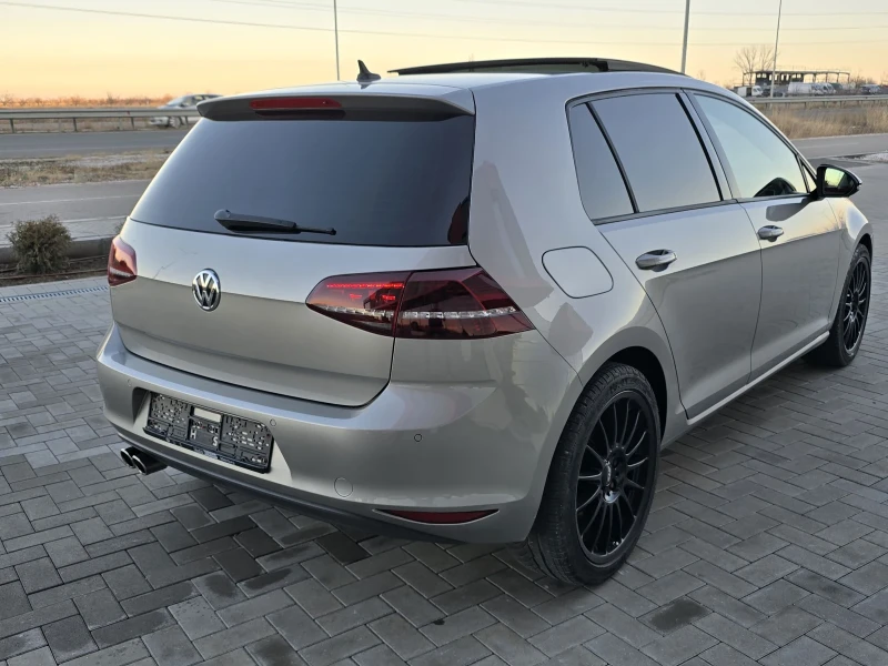 VW Golf 2.0ТДИ/HIGH-LINE/AVTOMAT/LED/NAVI/KAMERA/PANORAMA, снимка 5 - Автомобили и джипове - 48511278