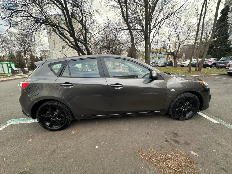 Mazda 3 2.0, снимка 4 - Автомобили и джипове - 48558075