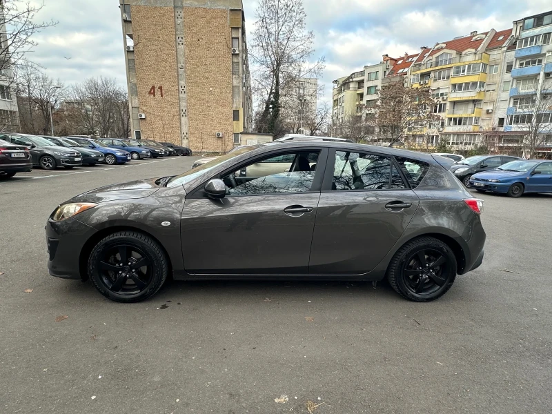 Mazda 3 2.0, снимка 3 - Автомобили и джипове - 48558075