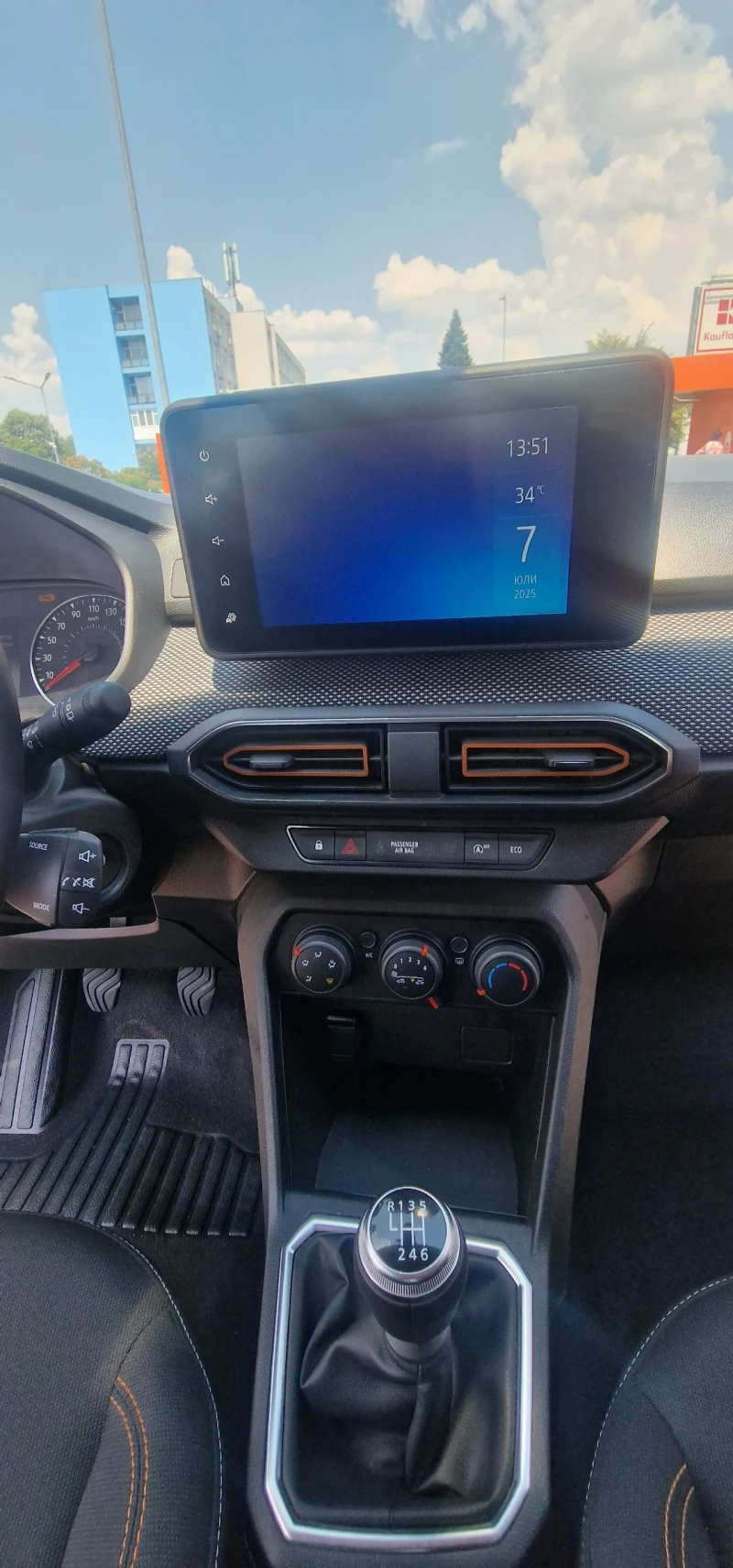 Dacia Sandero STEPWAY 1.0i LPG, снимка 10 - Автомобили и джипове - 52473253