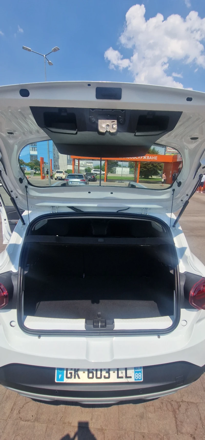 Dacia Sandero STEPWAY 1.0i LPG, снимка 13 - Автомобили и джипове - 52473253