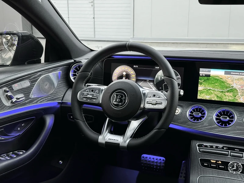 Mercedes-Benz CLS 350 BRABUS/ 9G/ 3xTV/ 4MATIC/ FULL LED/ 360 CAMERA, снимка 9 - Автомобили и джипове - 51546340
