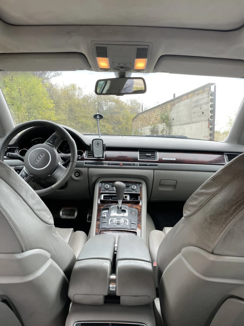 Audi A8, снимка 9 - Автомобили и джипове - 52613604
