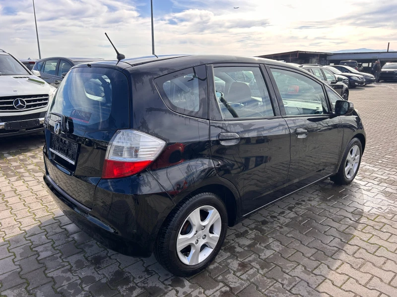 Honda Jazz 1.4i EURO 5, снимка 6 - Автомобили и джипове - 52404122