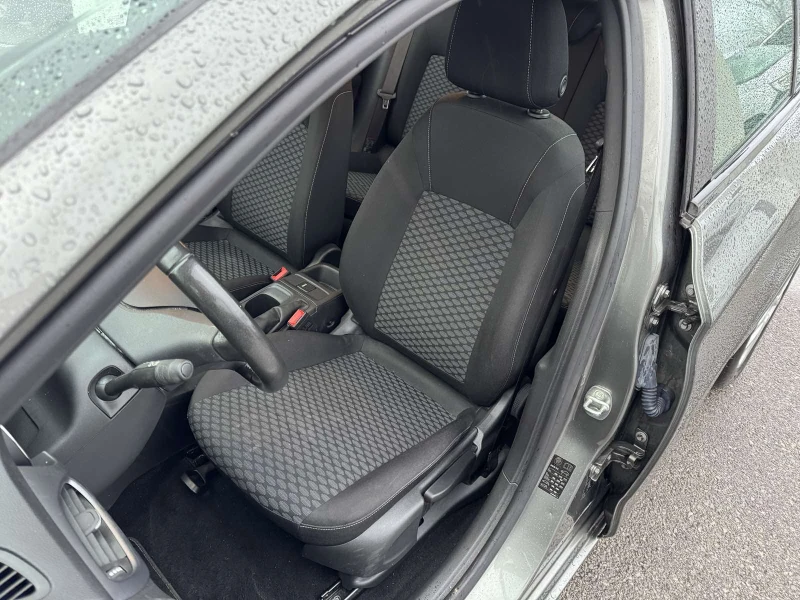 Opel Astra 1.5CDTI, снимка 13 - Автомобили и джипове - 52564857