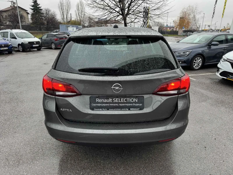 Opel Astra 1.5CDTI, снимка 5 - Автомобили и джипове - 52564857