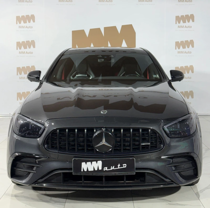 Mercedes-Benz E 53 AMG Sport Seats* Pano* Burmester* 360* DistronicPLUS, снимка 4 - Автомобили и джипове - 53445272