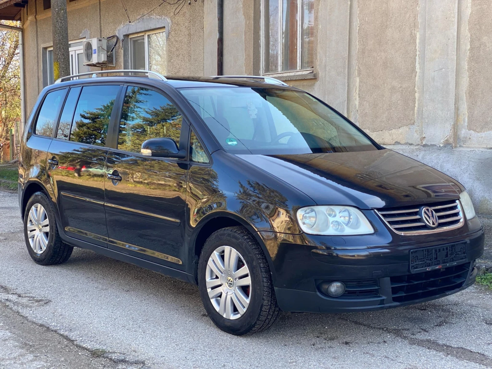 VW Touran  - изображение 3