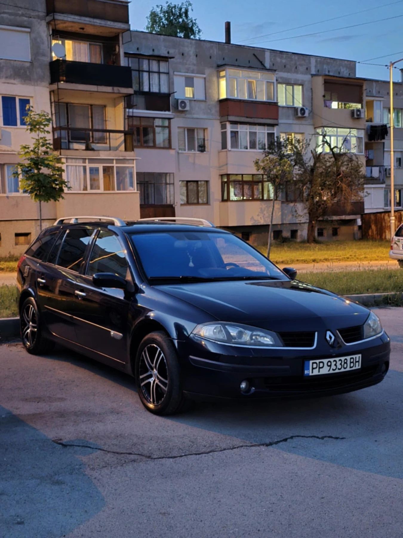 Renault Laguna 2.0D - изображение 2