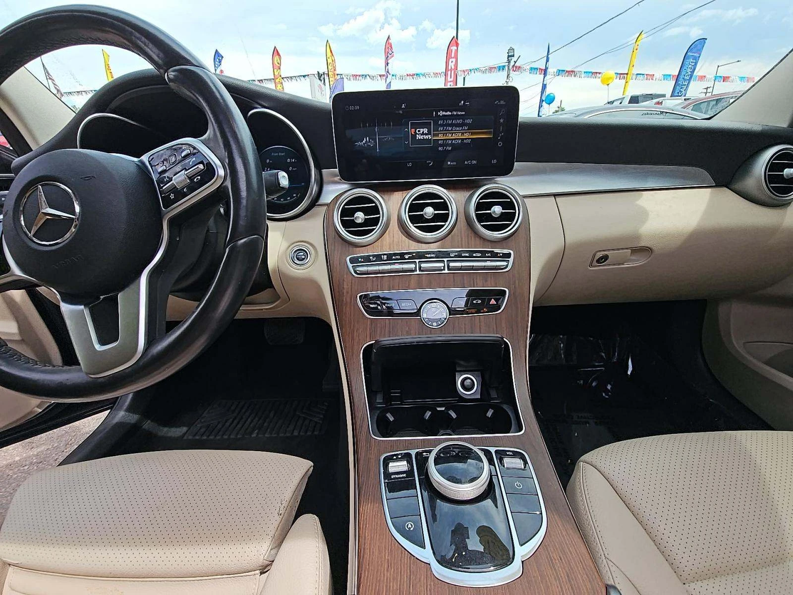 Mercedes-Benz C 300 * 4MATIC * CARFAX * ЦЕНА ДО БЪЛГАРИЯ - изображение 6