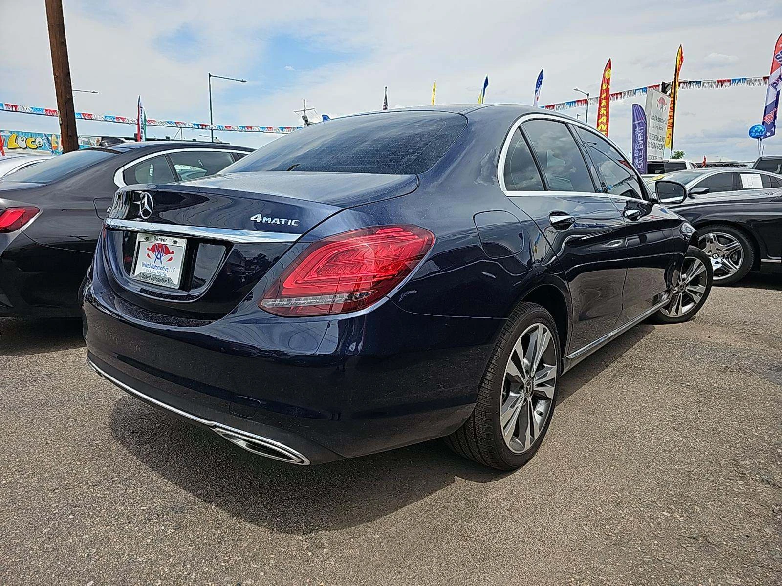 Mercedes-Benz C 300 * 4MATIC * CARFAX * ЦЕНА ДО БЪЛГАРИЯ - изображение 4