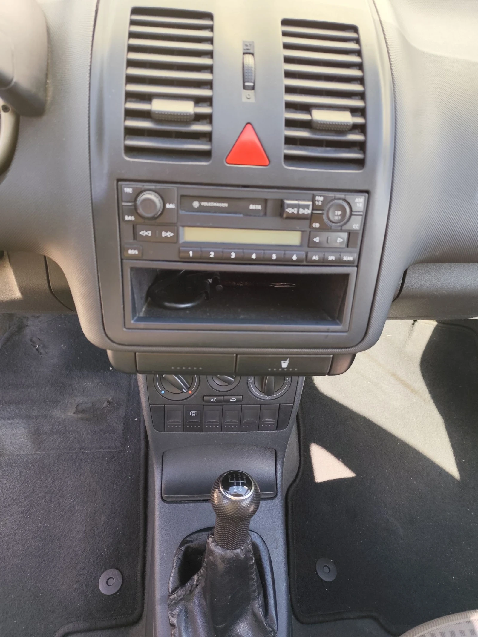 VW Polo 1.4 | Mobile.bg — изображение 13