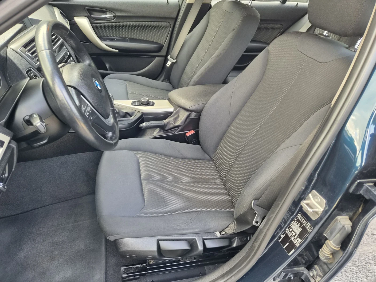 BMW 116 D, снимка 8 - Автомобили и джипове - 52104477