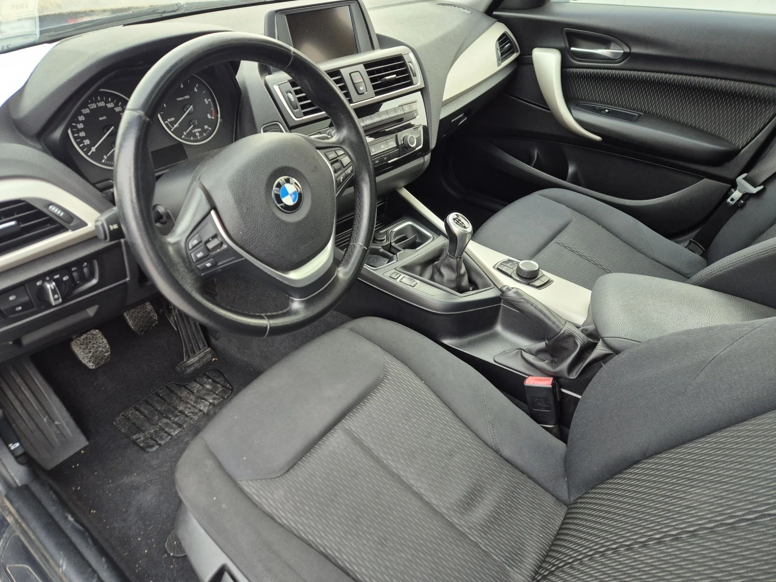 BMW 116 D, снимка 9 - Автомобили и джипове - 52104477