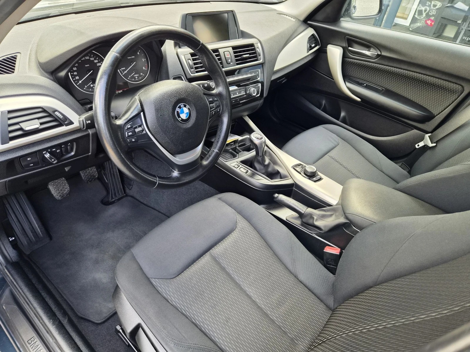 BMW 116 D, снимка 9 - Автомобили и джипове - 52104477