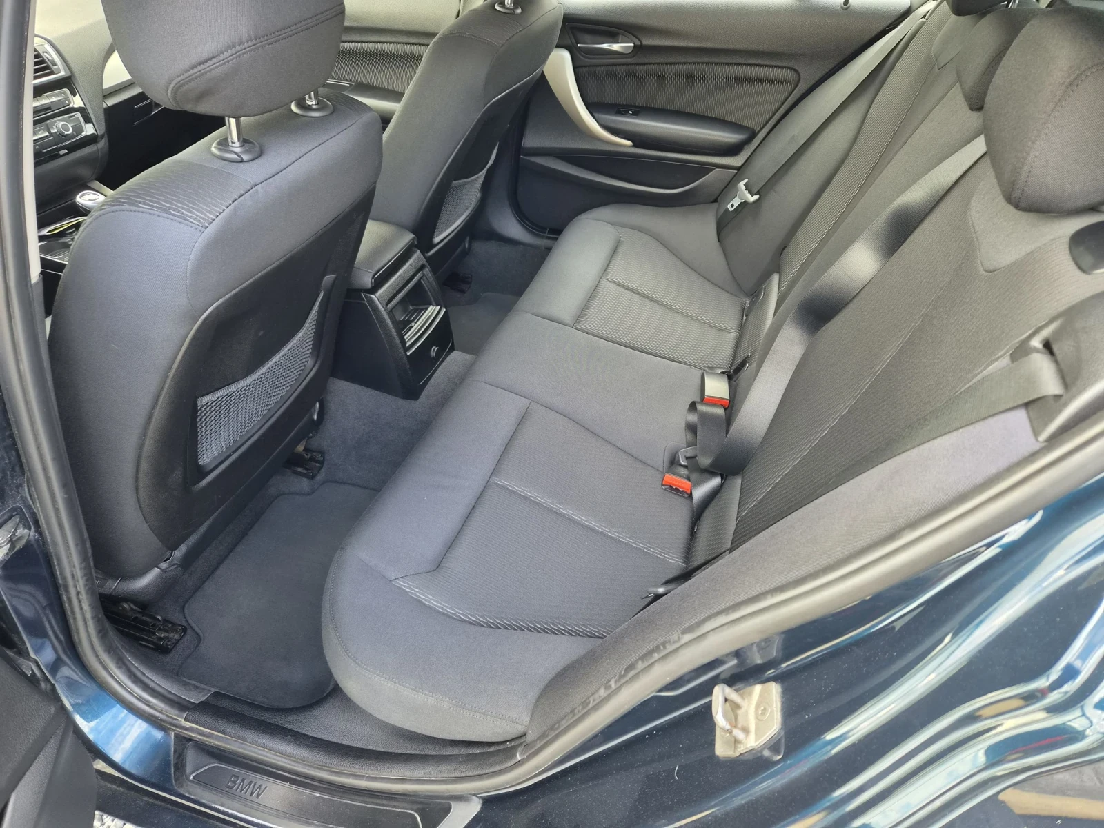 BMW 116 D, снимка 12 - Автомобили и джипове - 52104477