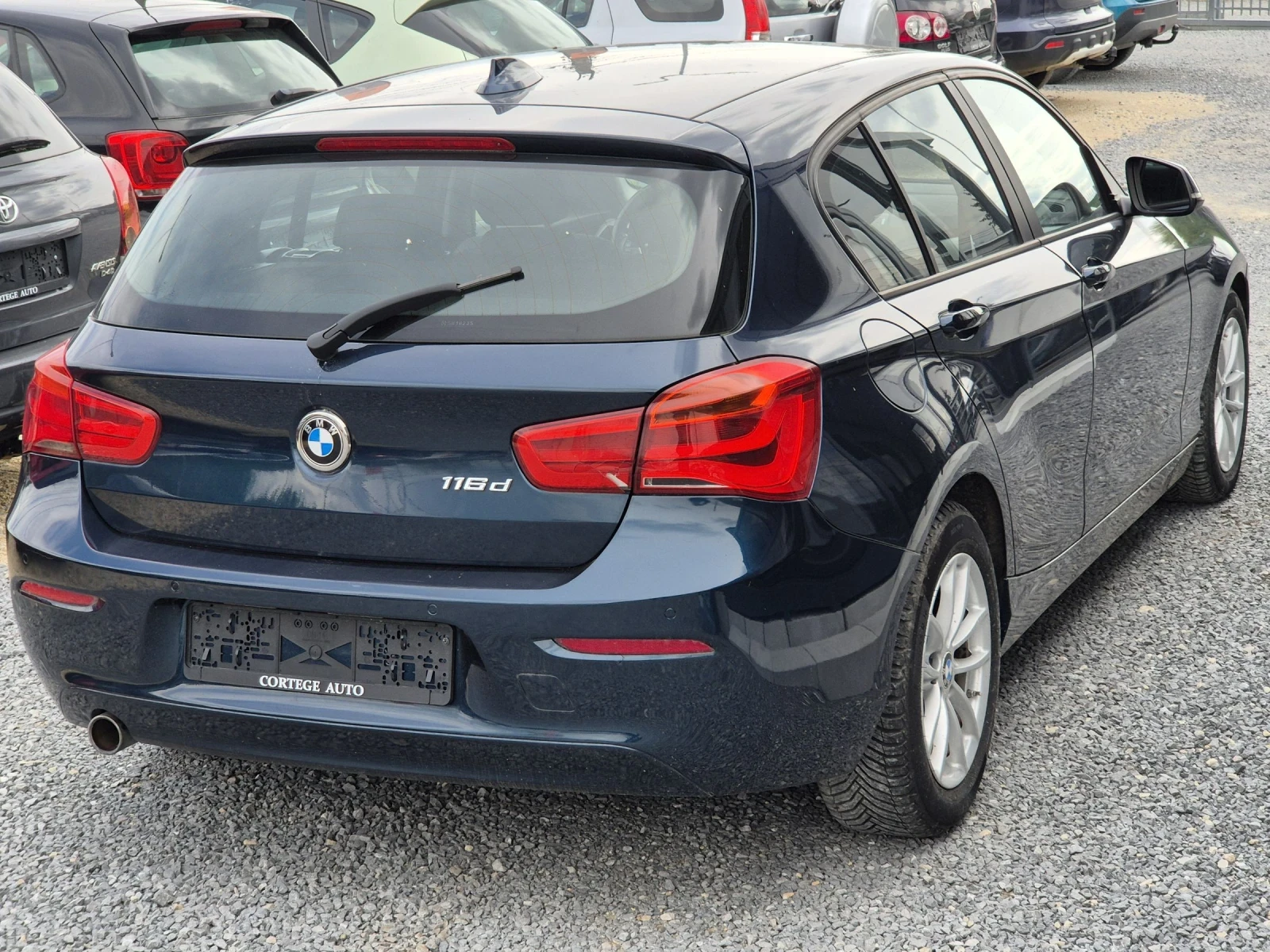 BMW 116 D, снимка 7 - Автомобили и джипове - 52104477