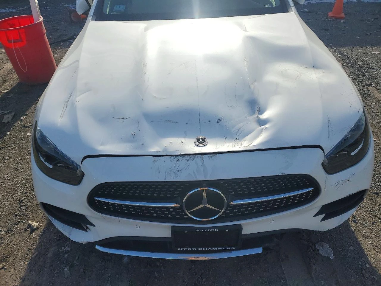 Mercedes-Benz E 450 4MATIC* BURMESTER* ОБДУХ* , снимка 11 - Автомобили и джипове - 53826413