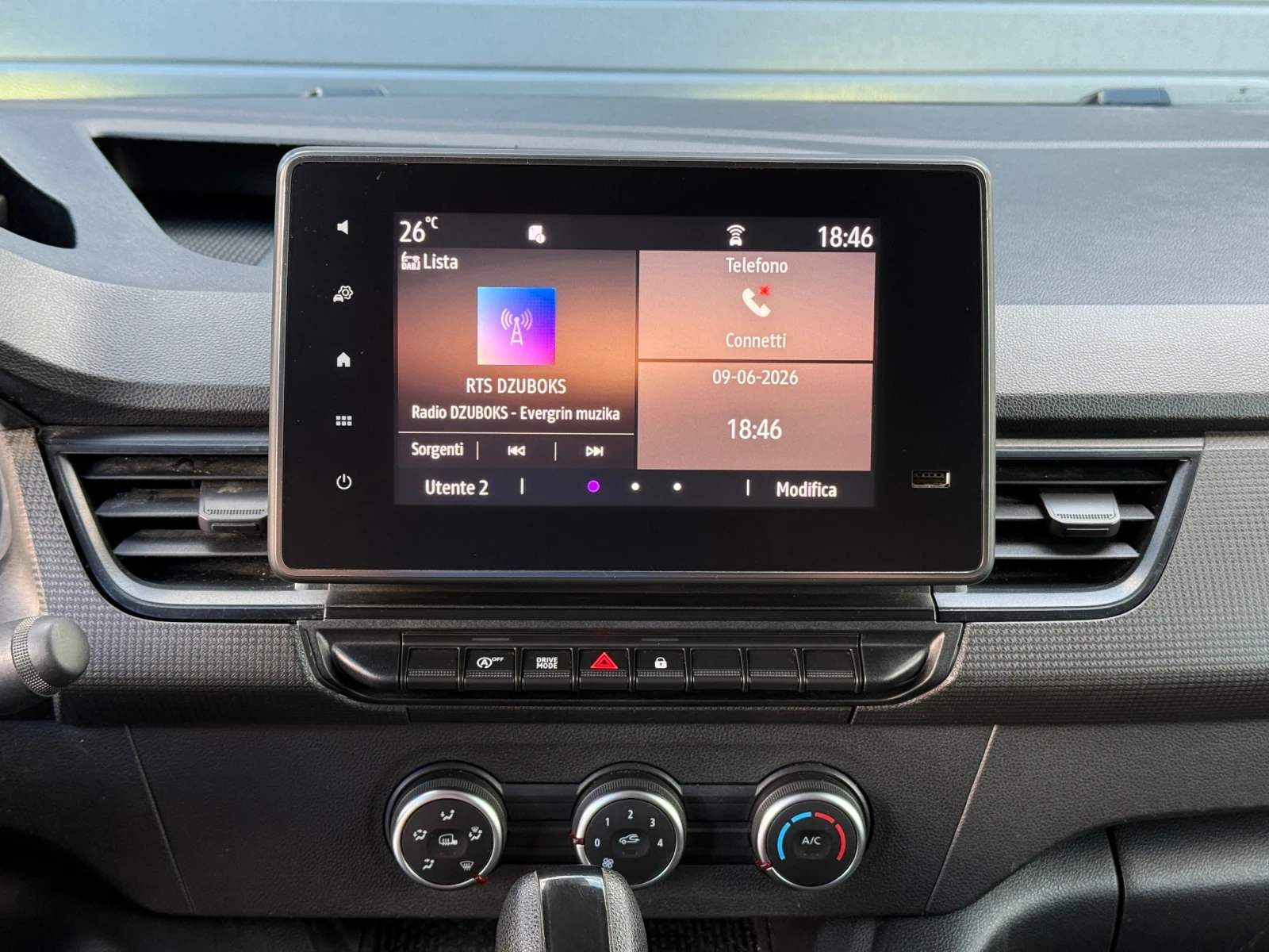 Renault Kangoo 1.5DCi, LED, Автоматик, Кожа, Навигация, Уникат!, снимка 12 - Автомобили и джипове - 54836232